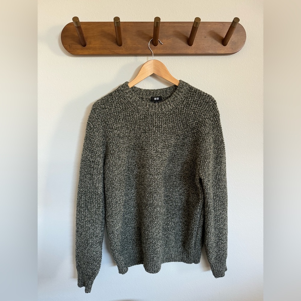 Men's wool blend sweater